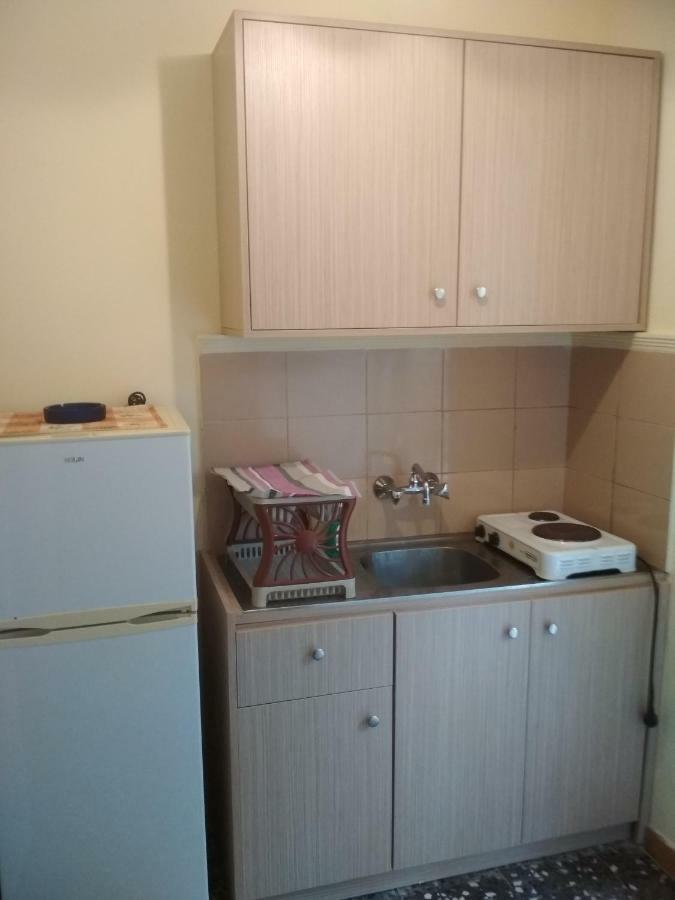 Billy'S Amoudi Apartments Ngoại thất bức ảnh