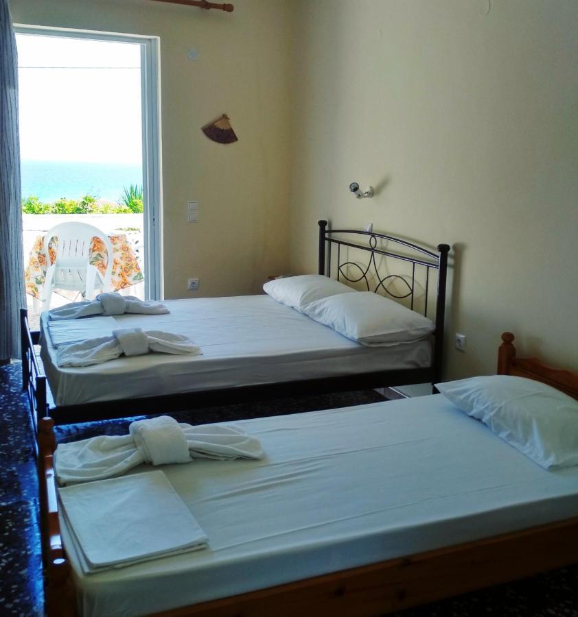 Billy'S Amoudi Apartments Ngoại thất bức ảnh